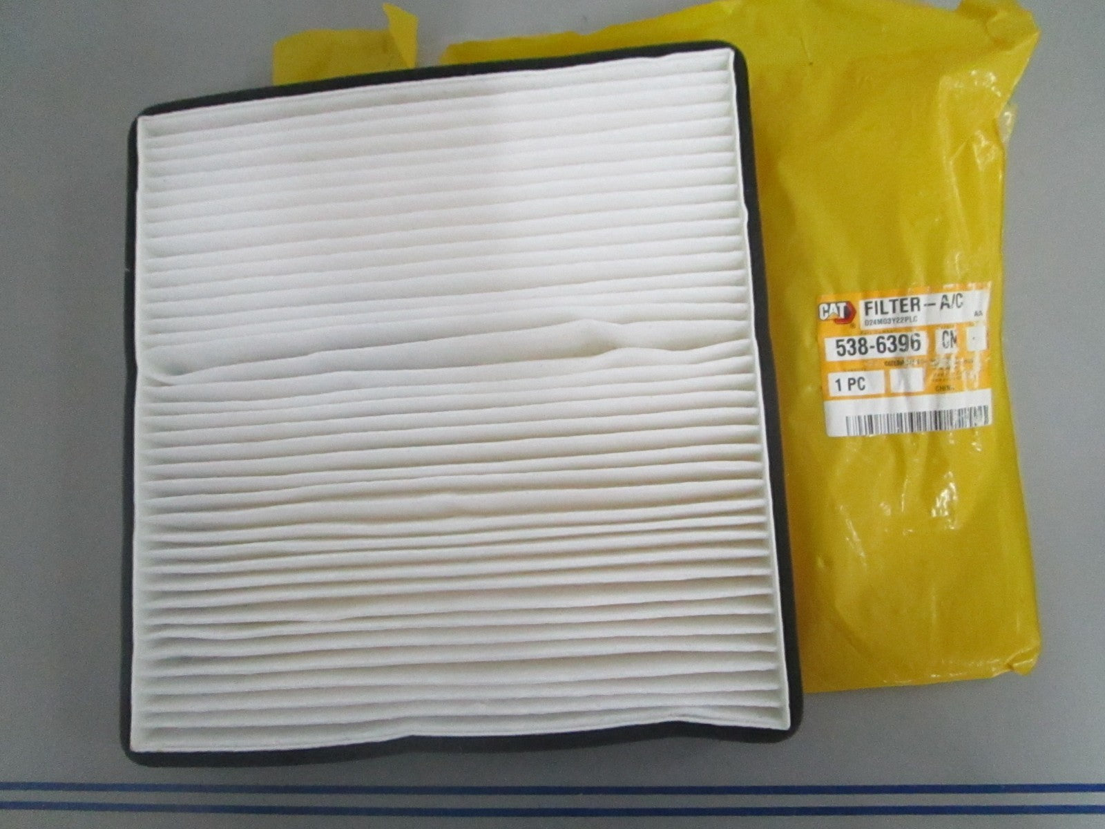 *NEW OEM* 0820 CAT A/C Filter 538-6396