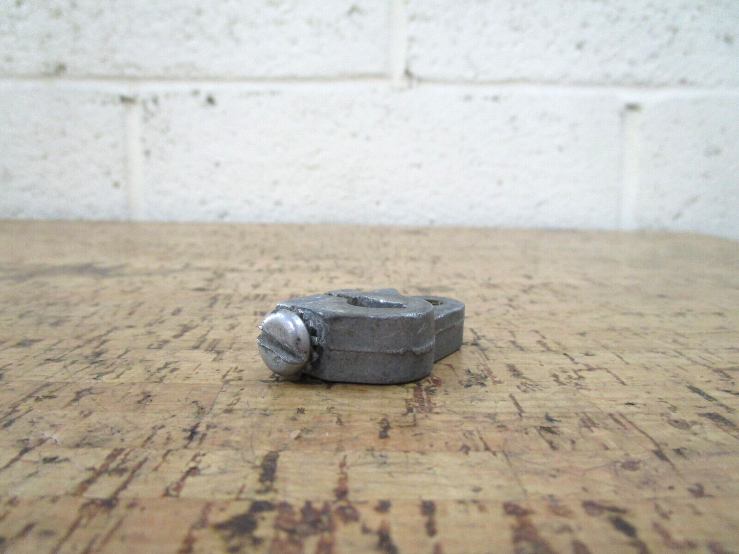 *NEW OEM* 0750 OMC Johnson Evinrude LEVER 377548 0377548