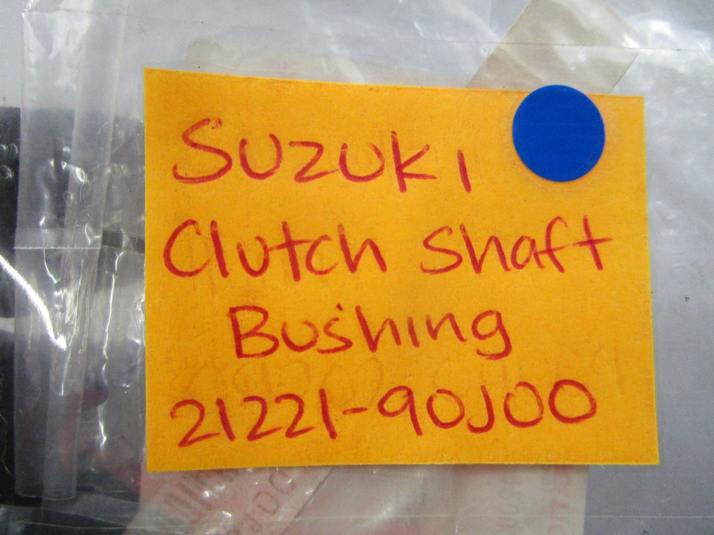 NEW OEM 21221-90J00 Suzuki Clutch Shaft Bushing 0810