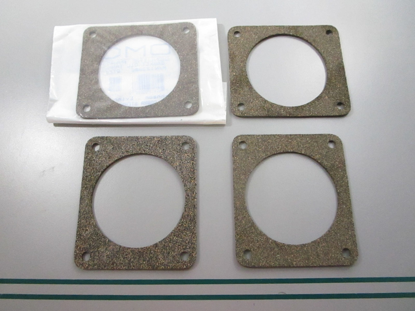 NEW OEM (LOT OF 4) 123906 0123906 OMC Johnson Evinrude Oil Tank Gasket 0810