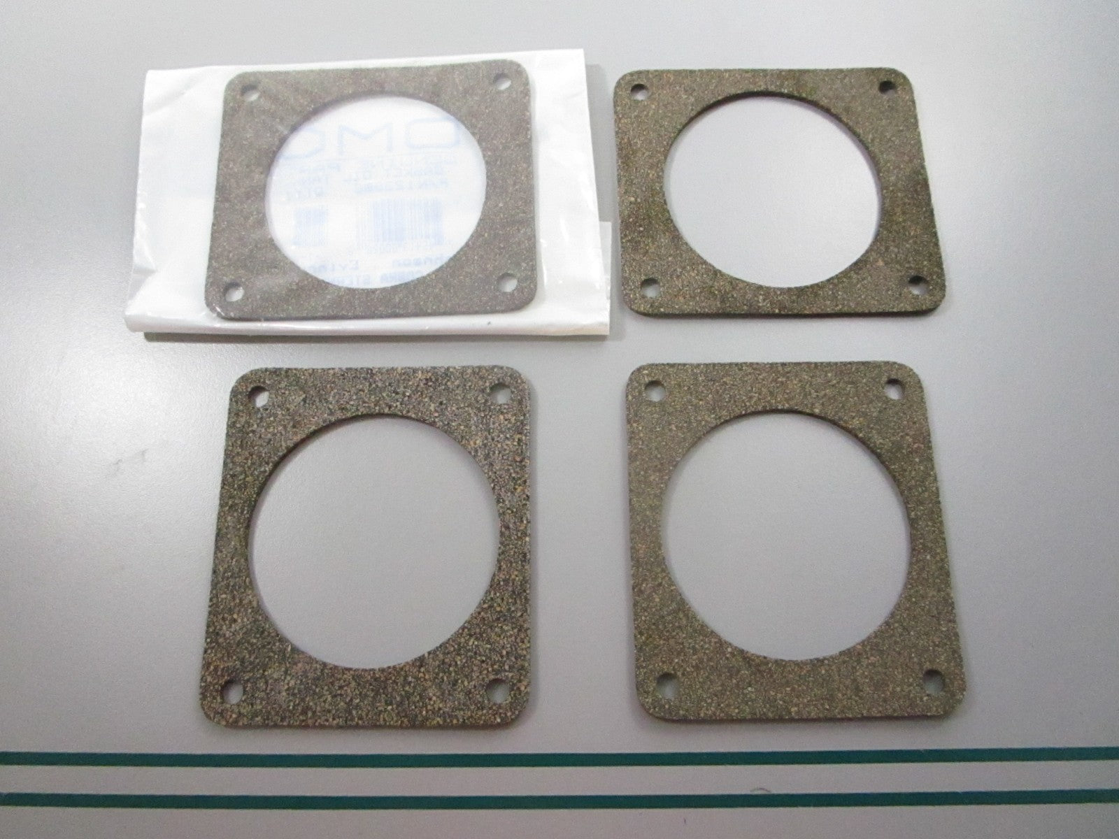 NEW OEM (LOT OF 4) 123906 0123906 OMC Johnson Evinrude Oil Tank Gasket 0810