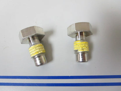 *NEW OEM* (LOT OF 2) 0810 Volvo Penta Bolt 3850931