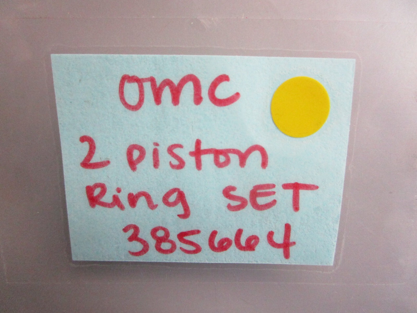 *NEW OEM* 0750 OMC Johnson Evinrude 2 PISTON RING SET 385664 0385664