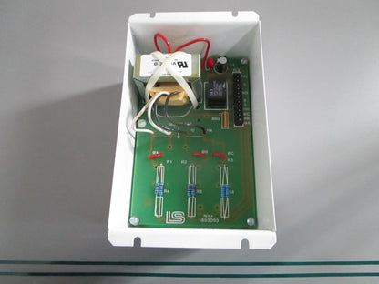 NEW OEM 70LSEUV9926220 Lake Shore 240V 3-Phase Voltage Sensing Relay 0820