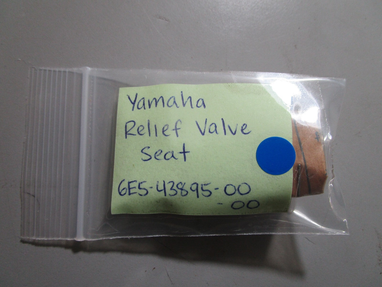 *NEW OEM* 0810 Yamaha Relief Valve Seat 6E5-43895-00-00