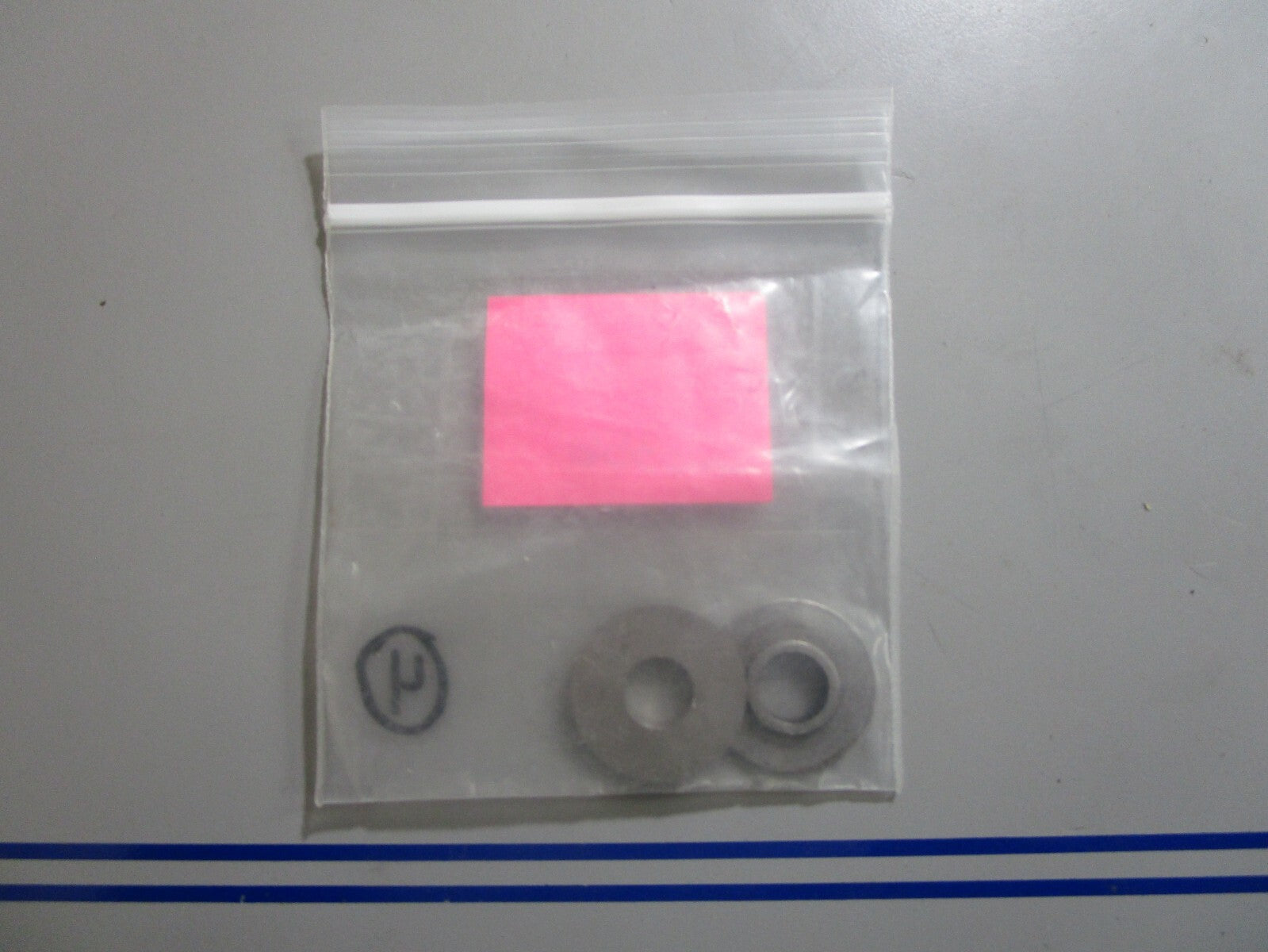 *NEW OEM* (LOT OF 2) 0810 OMC Johnson Evinrude Plate 303356 0303356