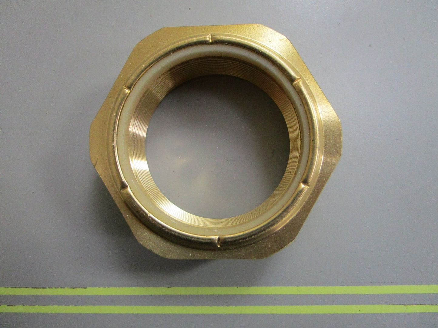 *NEW OEM* 0820 Mercury Quicksilver Propeller Nut 11-859131