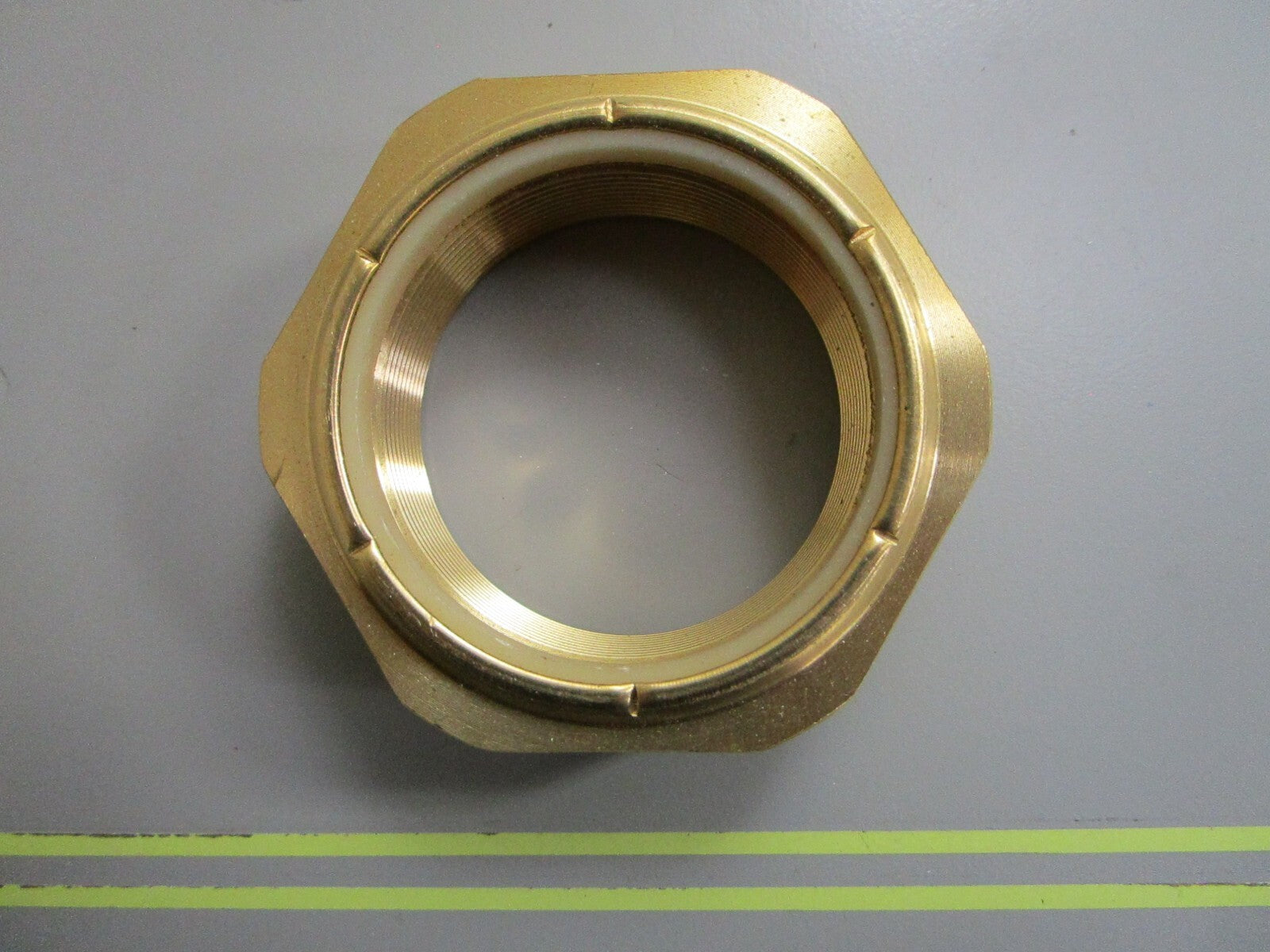 *NEW OEM* 0820 Mercury Quicksilver Propeller Nut 11-859131