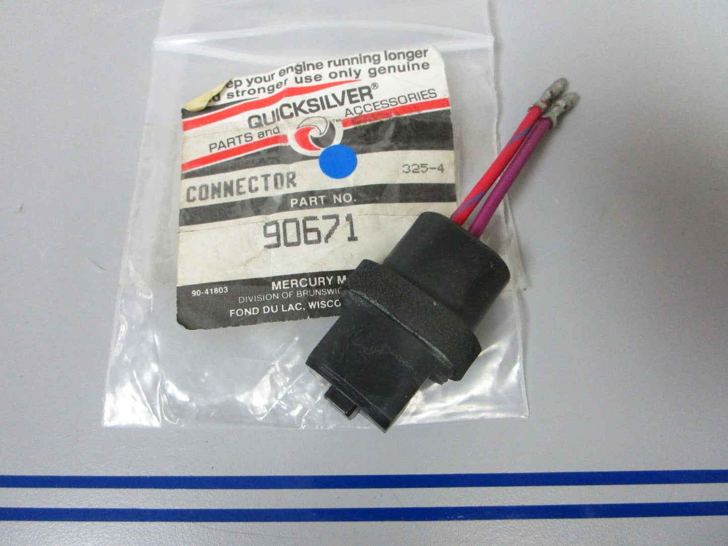 *NEW OEM* 0720 Mercury Quicksilver Connector 90671