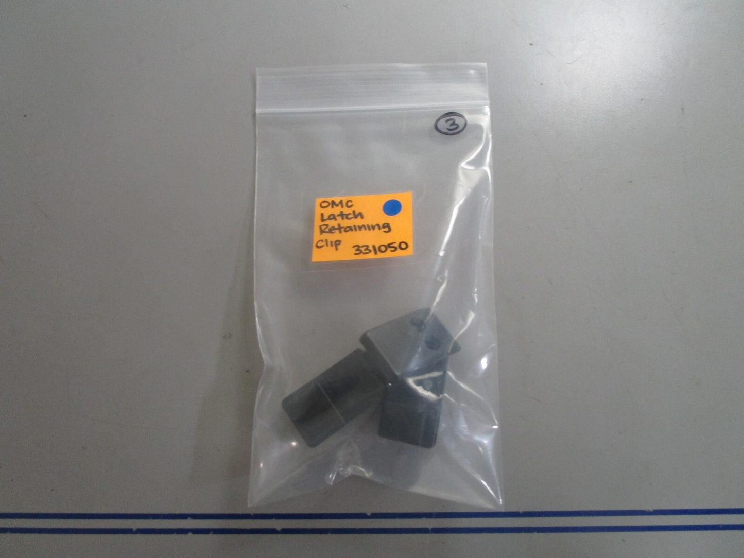 *NEW OEM* 0720 OMC Johnson Evinrude Latch Retaining Clip 331050 0331050