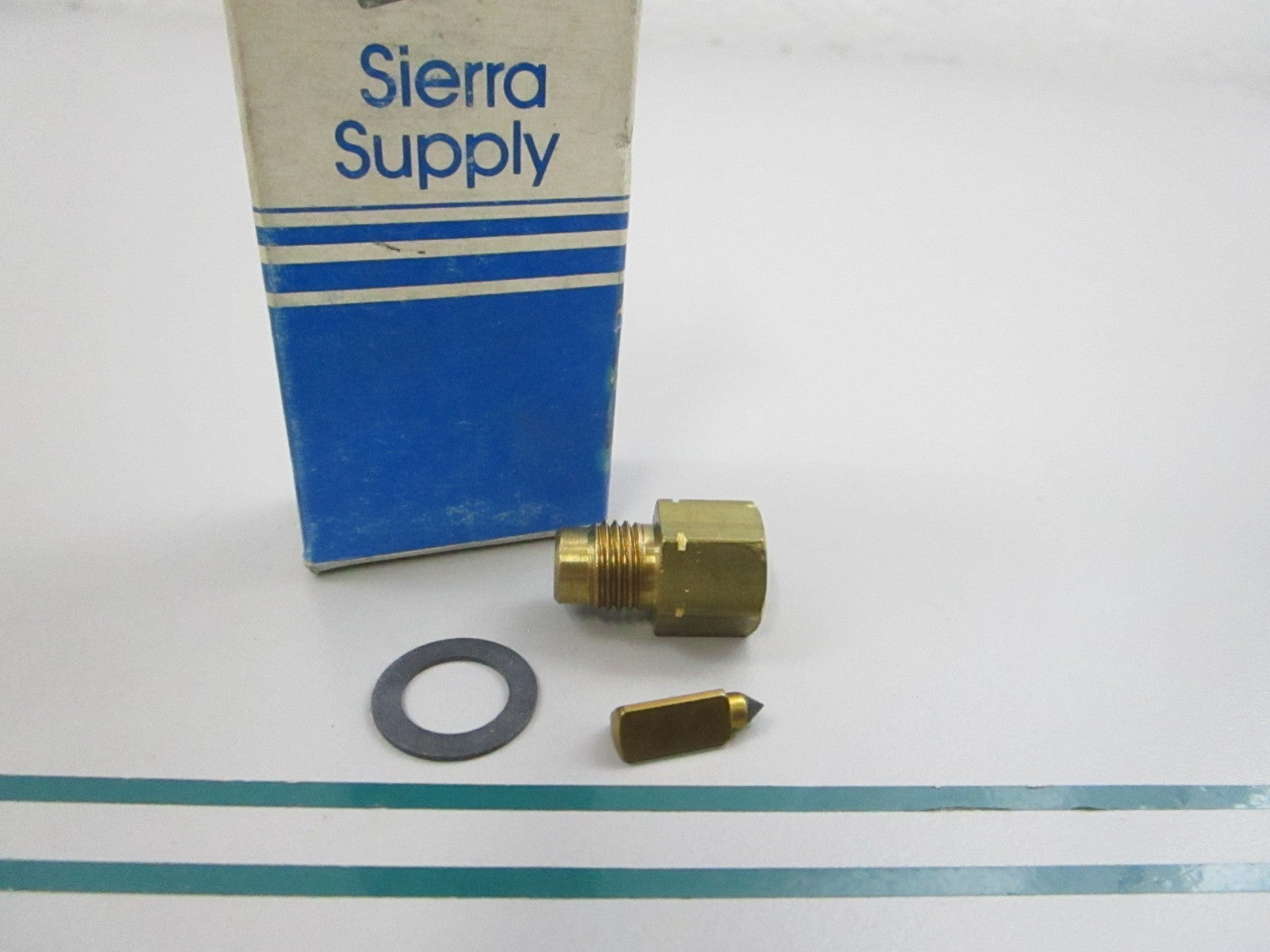 NEW 18-7048 For: OMC Mercruiser Sierra Needle & Seat 0810