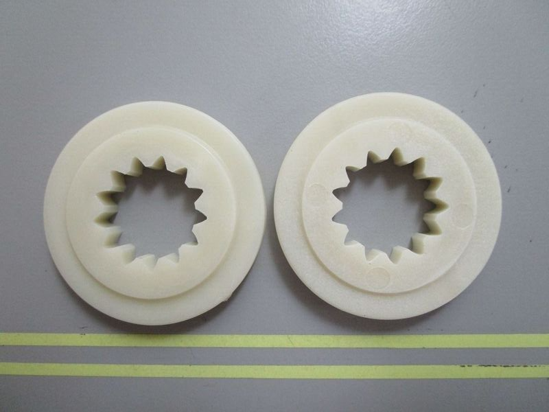 *NEW OEM* (LOT OF 2) 0770 OMC Johnson Evinrude Spacer 315810 0315810