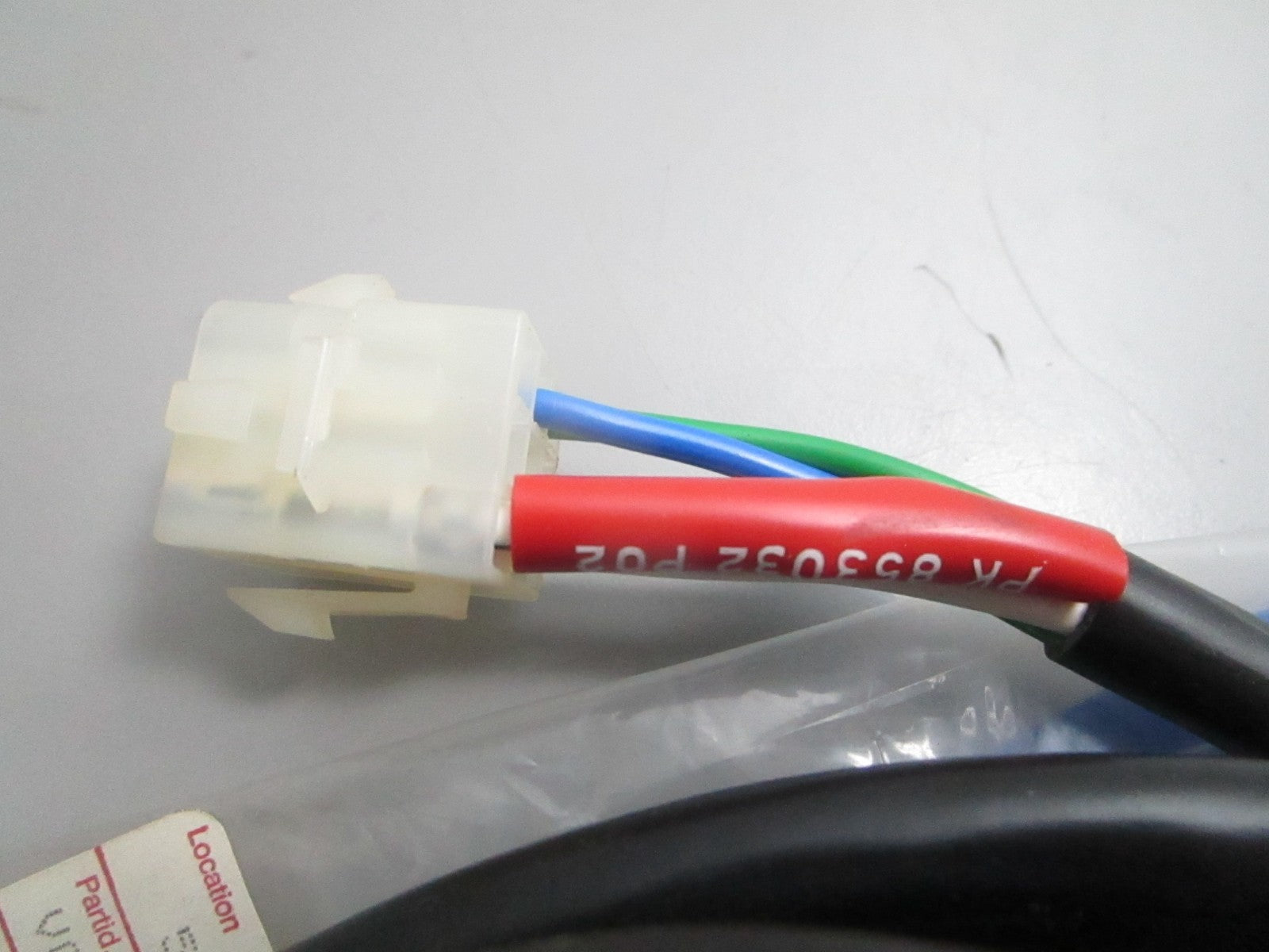 *NEW OEM* 0820 Volvo Penta Harness 853032