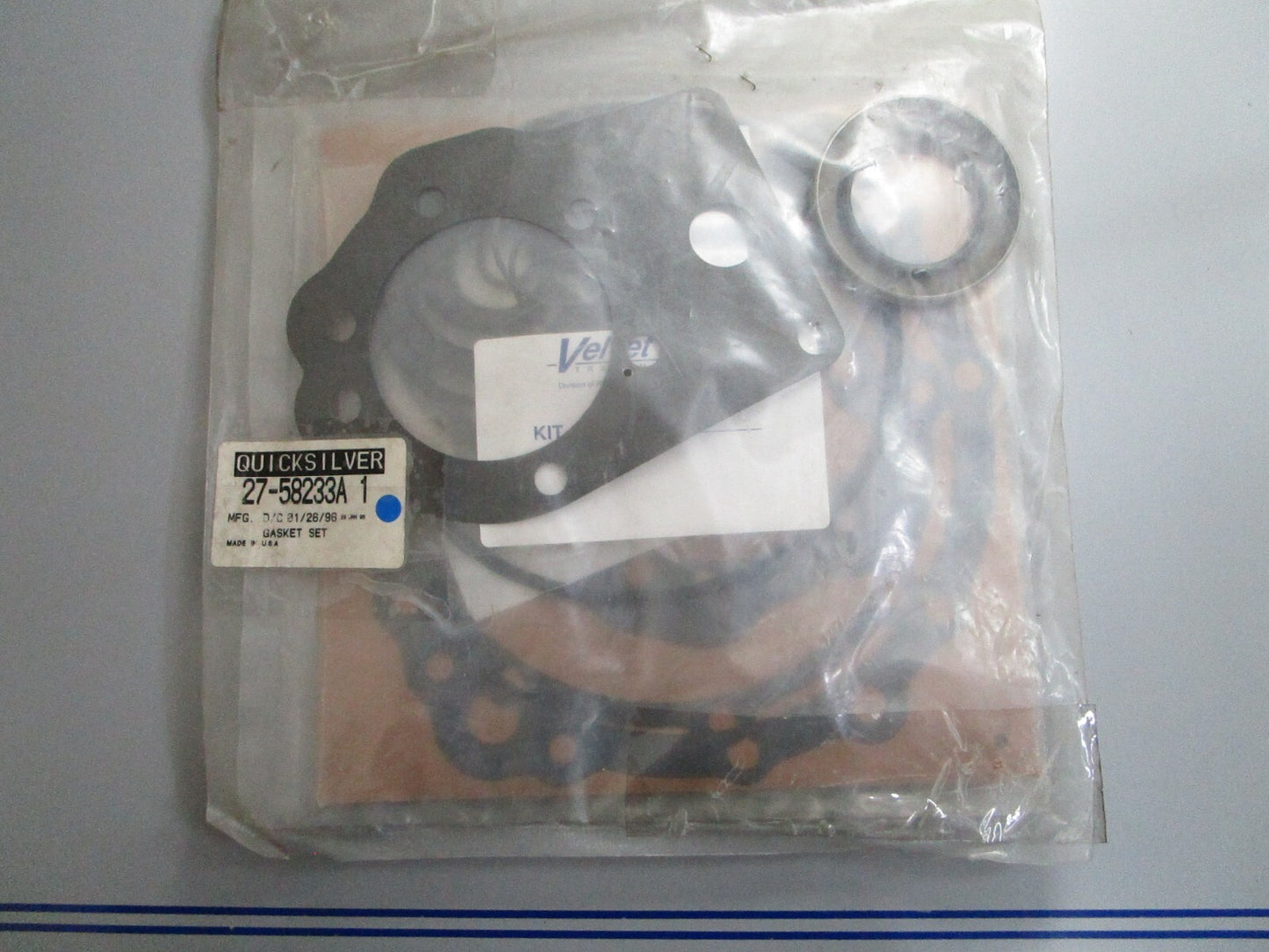 *NEW OEM* 0820 Mercury Quicksilver Gasket Set 27-58233A1