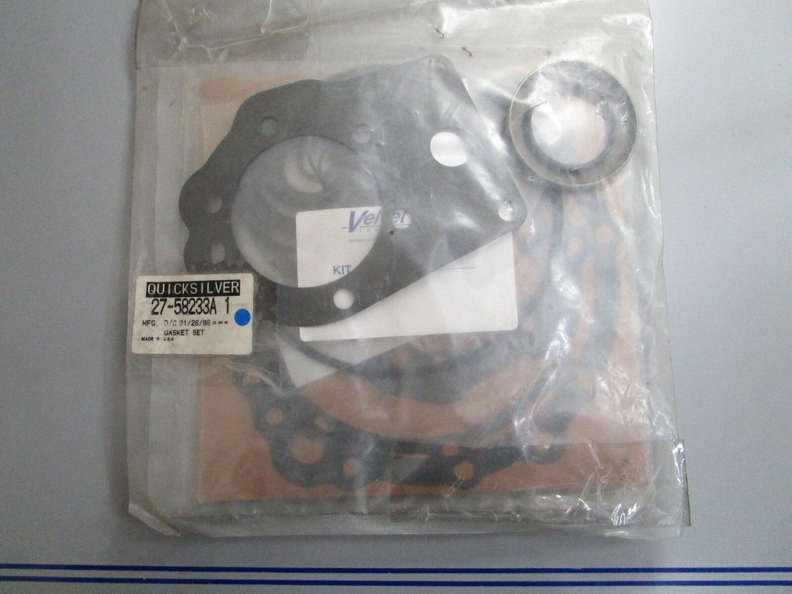 *NEW OEM* 0820 Mercury Quicksilver Gasket Set 27-58233A1