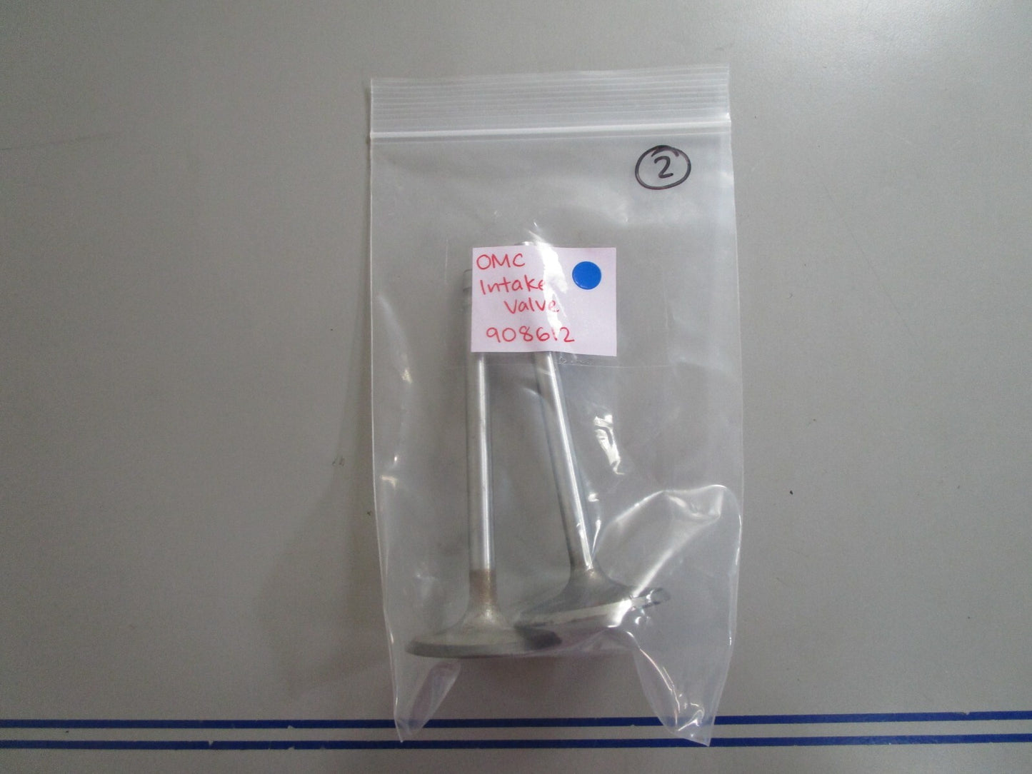 *NEW OEM* 0810 OMC Johnson Evinrude Intake Valve 908612 0908612