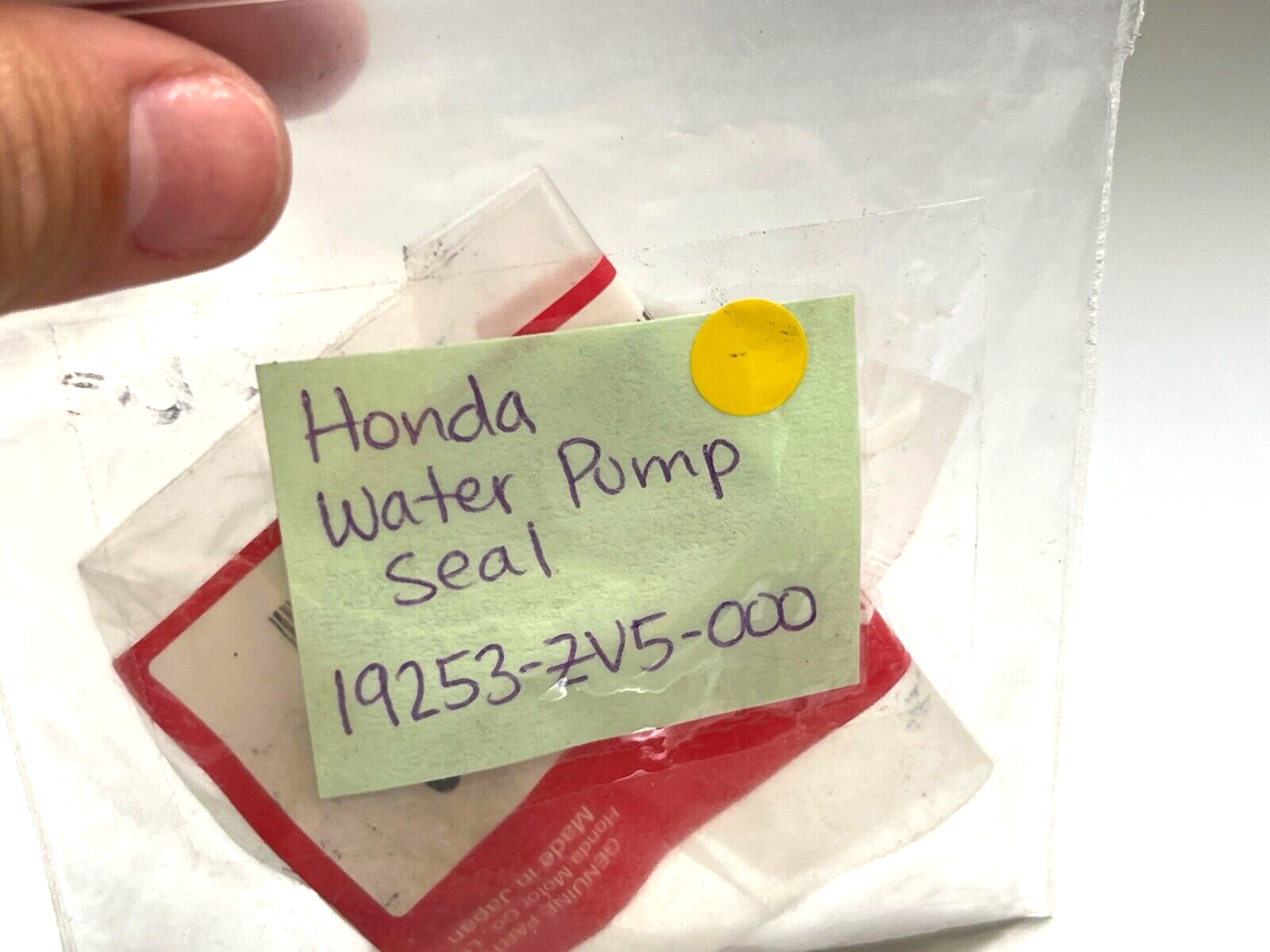 *NEW OEM* 0750 Honda WATER PUMP SEAL 19253-ZV5-000