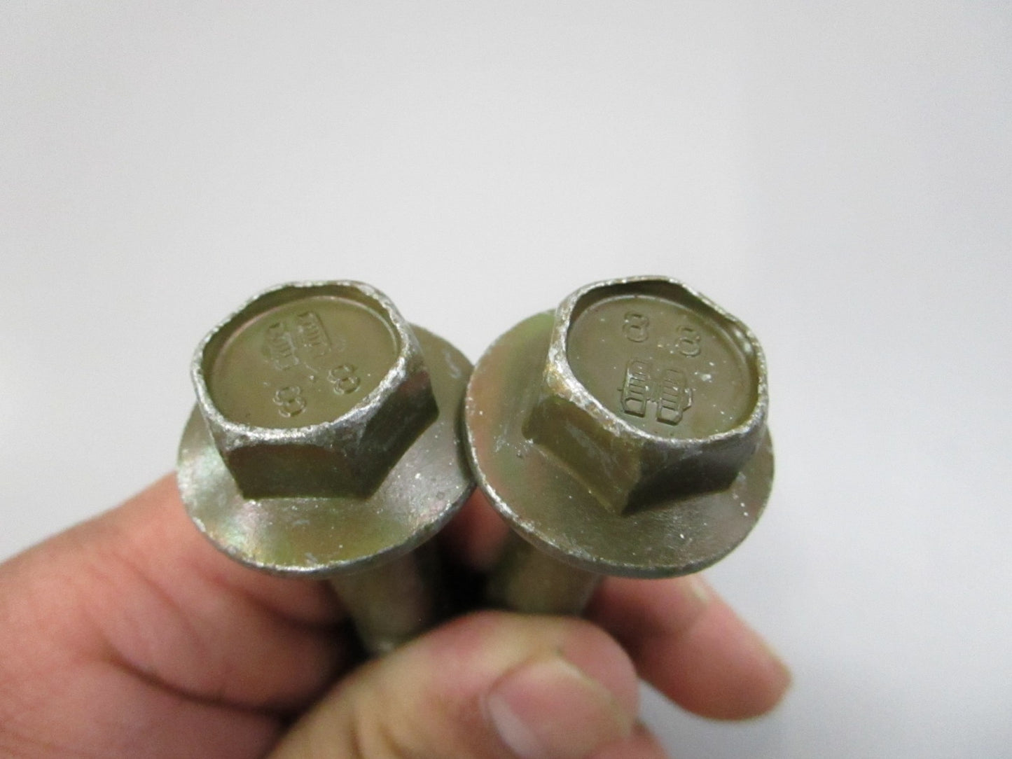 NEW OEM (LOT OF 2) 7519264 Polaris Screw 0810