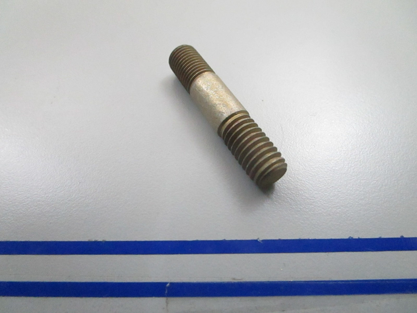 *NEW OEM* 0810 Mercury Quicksilver Stud 16-64281