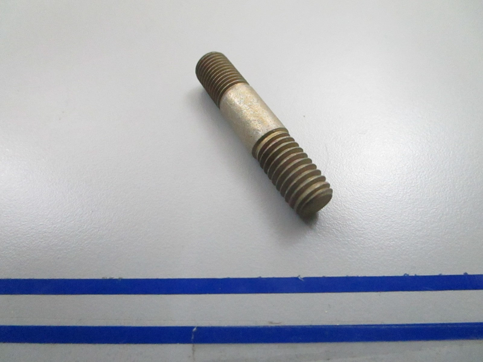 *NEW OEM* 0810 Mercury Quicksilver Stud 16-64281