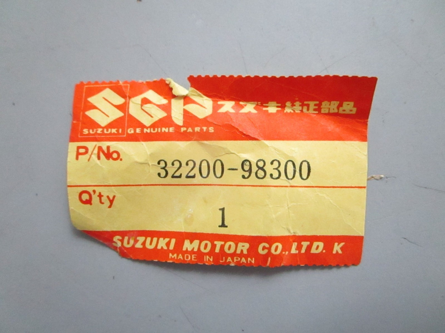 *NEW OEM* 0820 Suzuki Lightning Coil 32200-98300