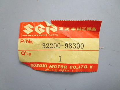 *NEW OEM* 0820 Suzuki Lightning Coil 32200-98300