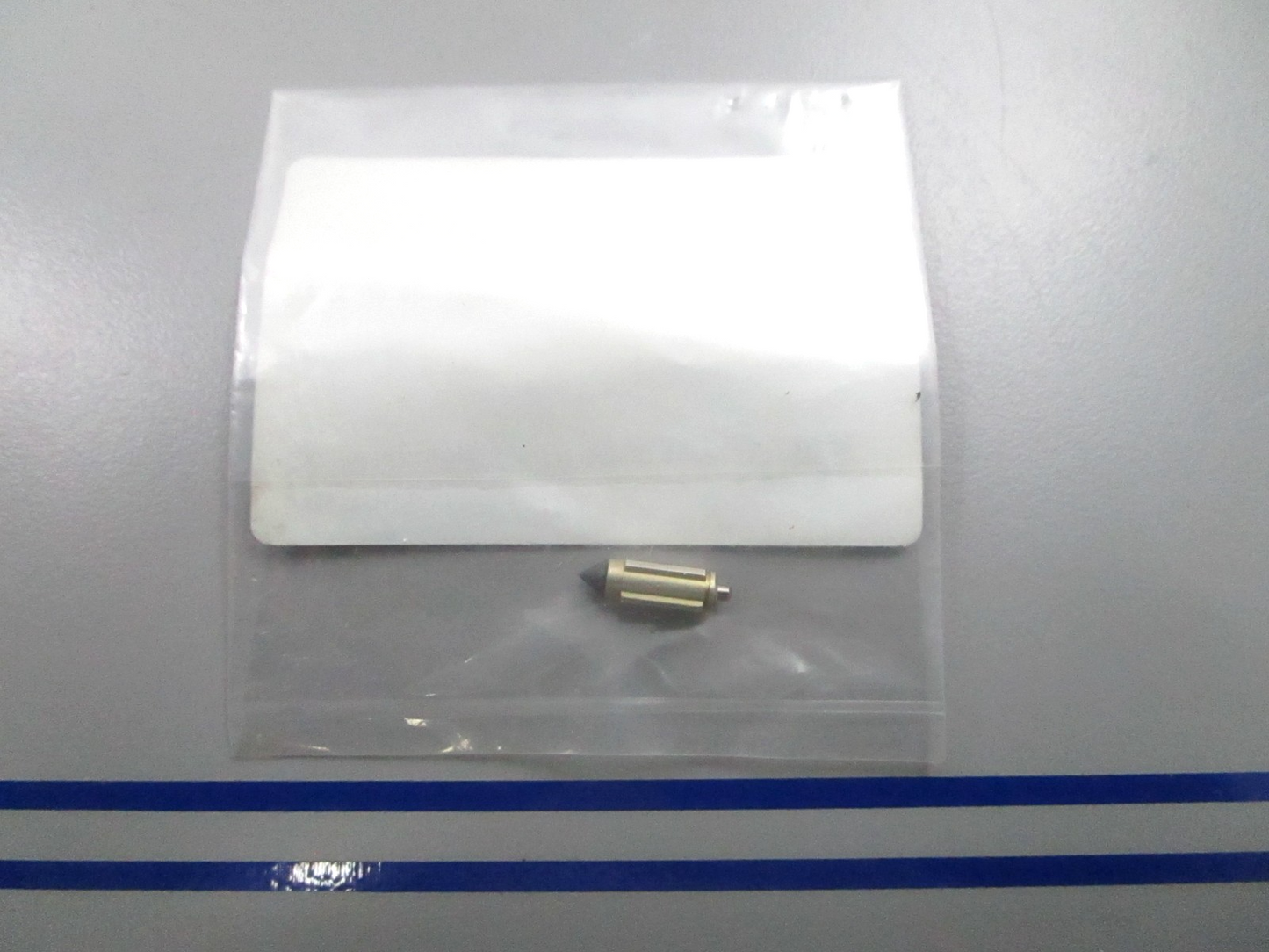 *NEW OEM* 0810 Tohatsu Float Valve 369-03240-0 369032400