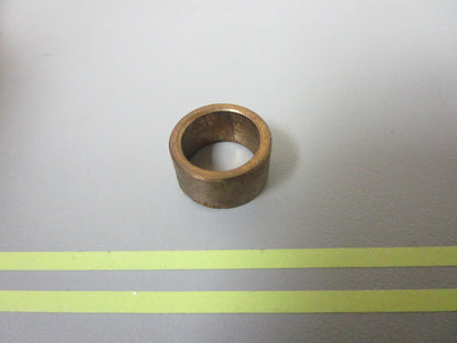 *NEW OEM* 0810 OMC Johnson Evinrude Bushing 308883 0308883