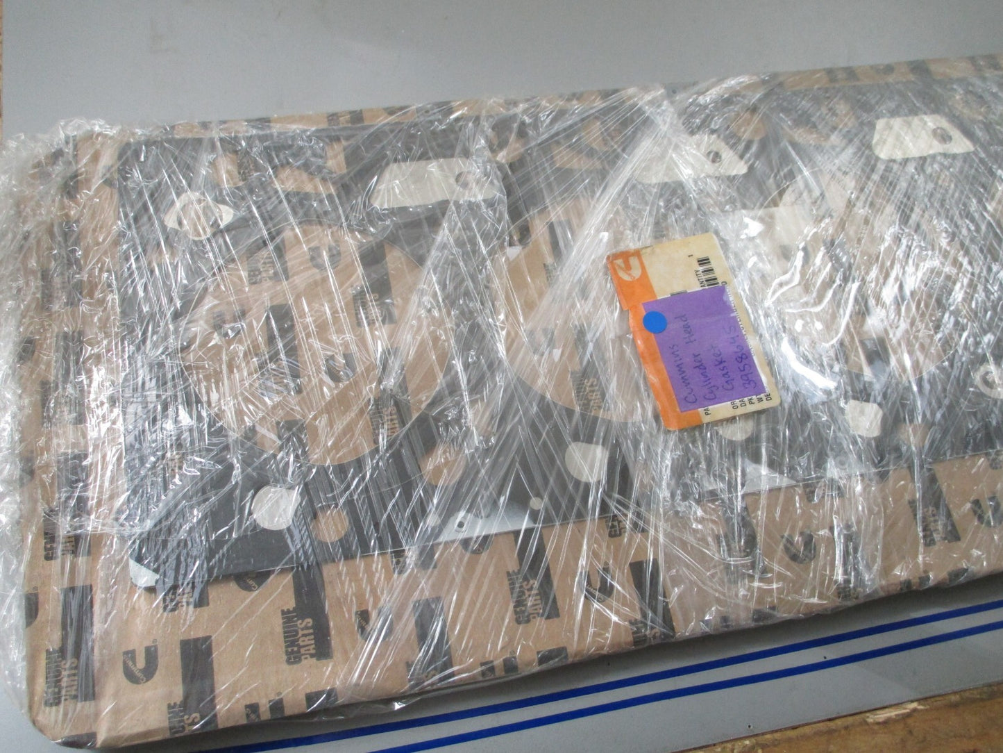 *NEW OEM* 0820 Cummins Cylinder Head Gasket 3959645