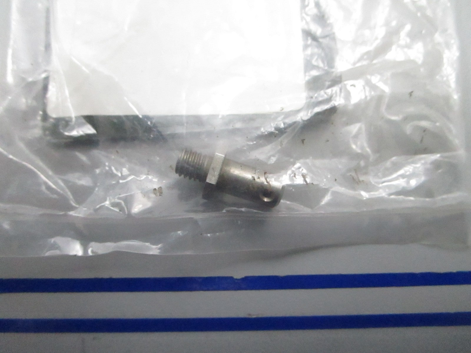 *NEW OEM* 0810 OMC Johnson Evinrude Connector Pin 5032289