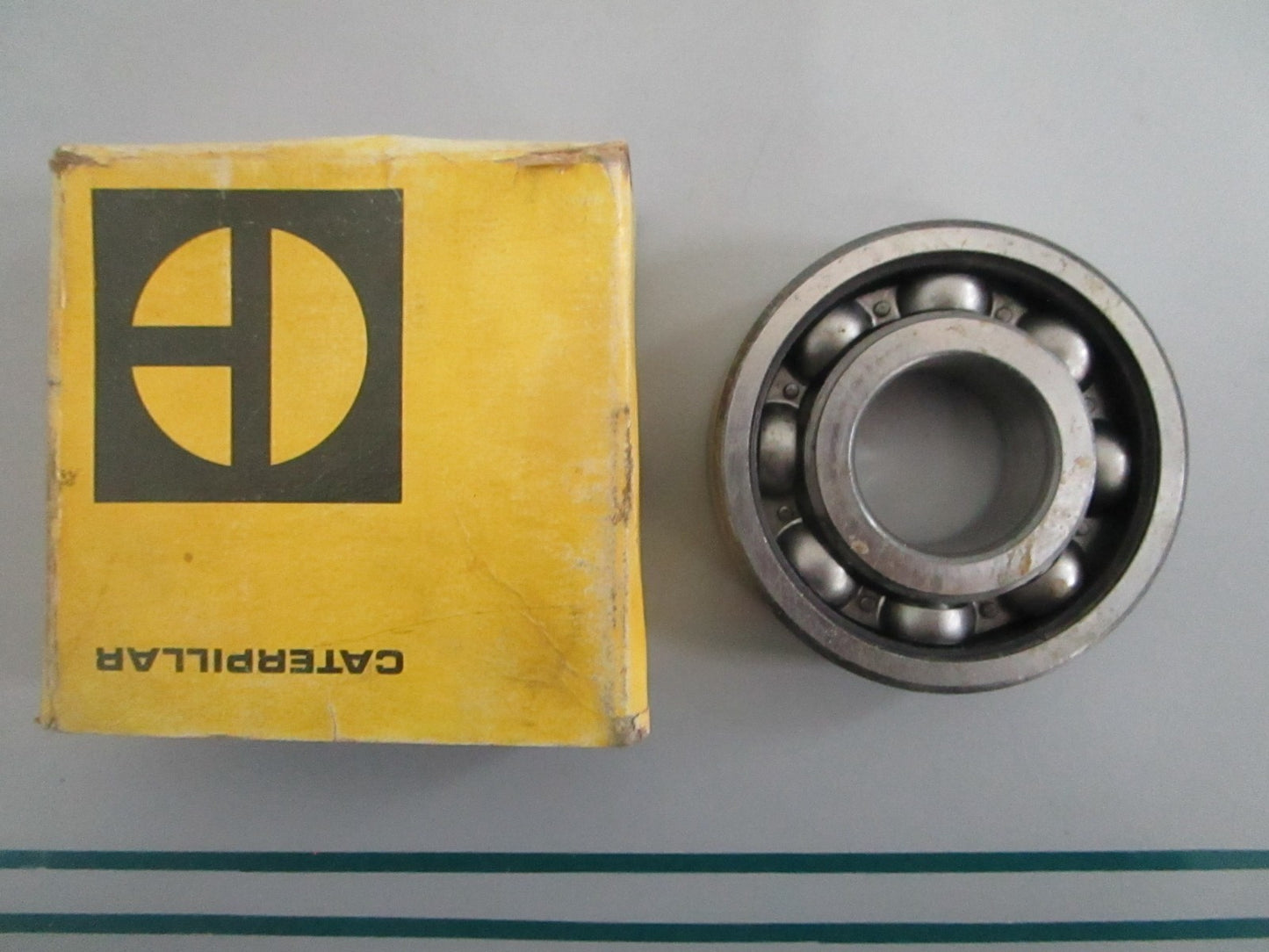 NEW OEM 2F-5721 CAT Ball Bearing 0820