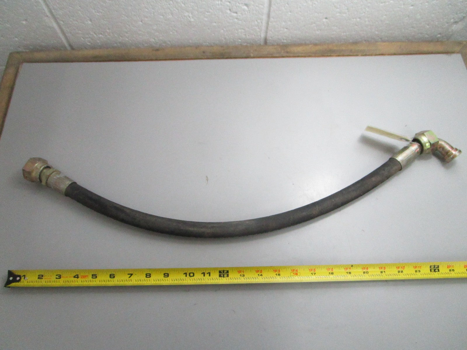*NEW OEM* 0820 Case New Holland Hydraulic Hose 85802838