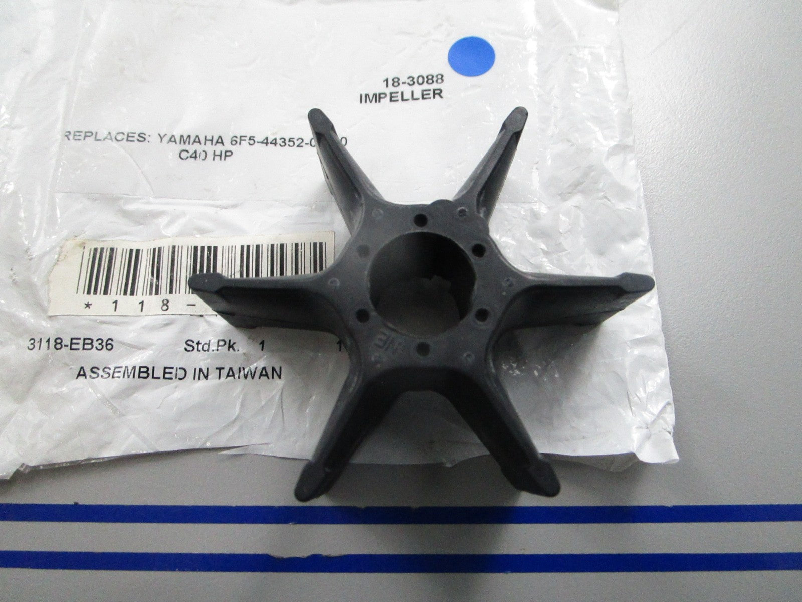 *NEW* 0810 Sierra Impeller 18-3088 Replaces: Yamaha 6F5-44352-00-00