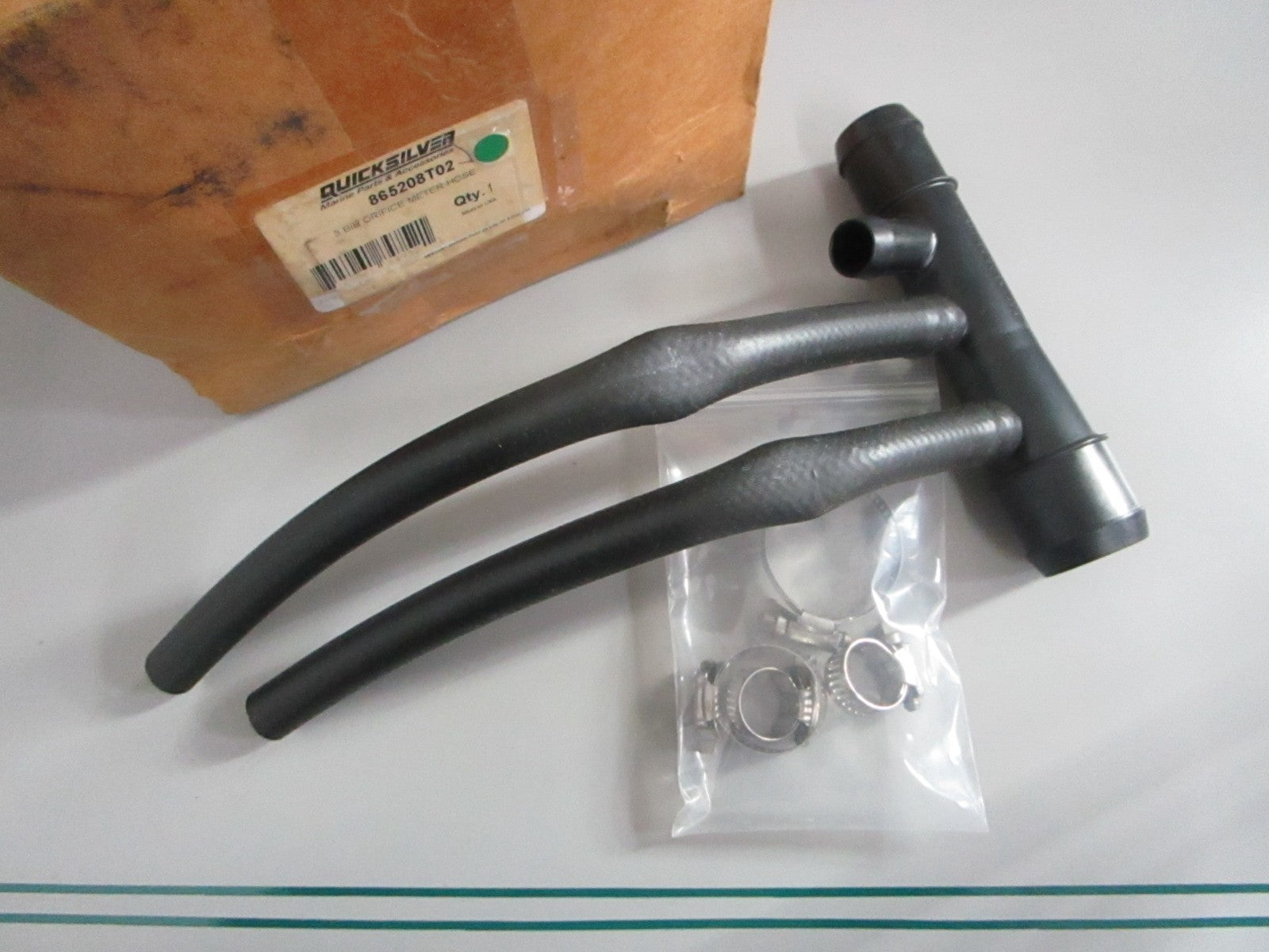 NEW OEM 865208T02 Mercury Quicksilver 3 Bib Orifice Meter Hose 0820