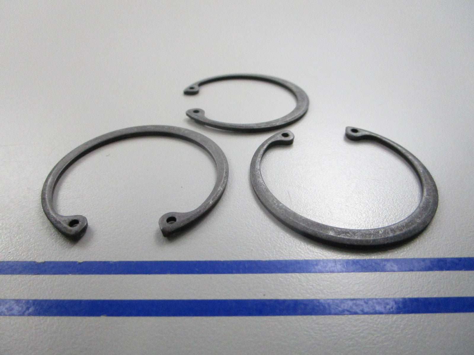 NEW OEM (LOT OF 3) 332934 0332934 OMC Johnson Evinrude Retaining Ring 0810