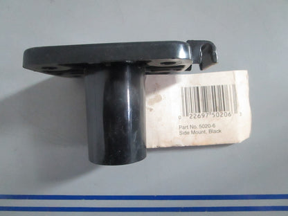 NEW OEM 5020-6 Attwood Black Side Mount 0820