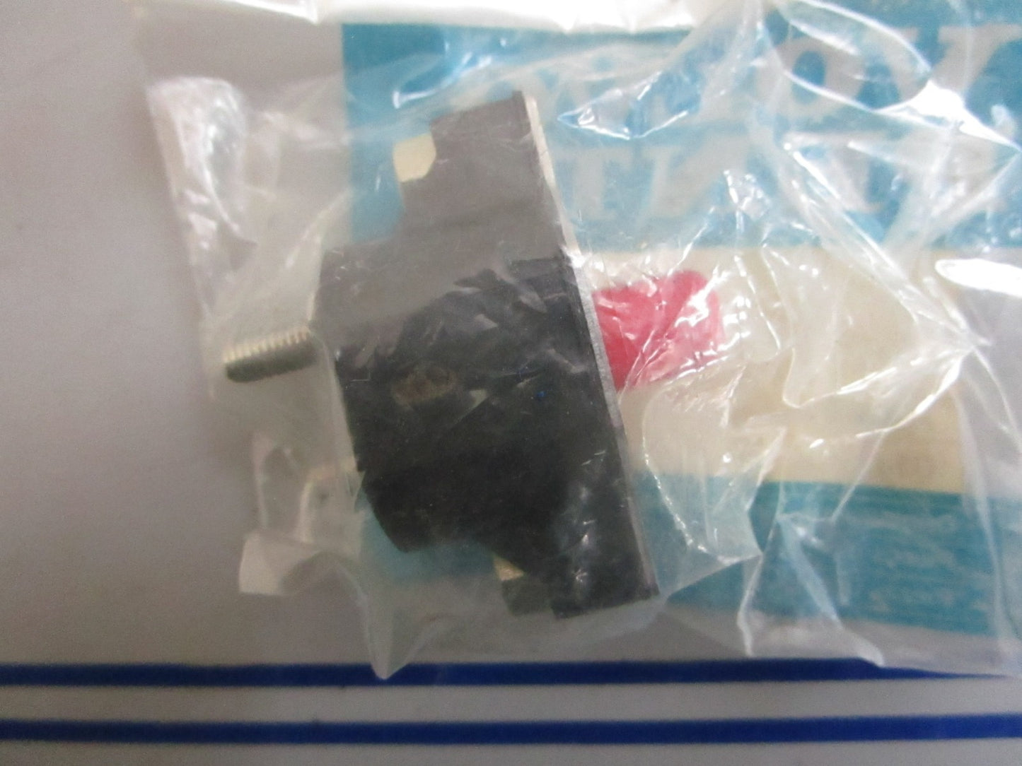 *NEW OEM* 0820 Volvo Penta 50AMP Automatic Fuse 3854164