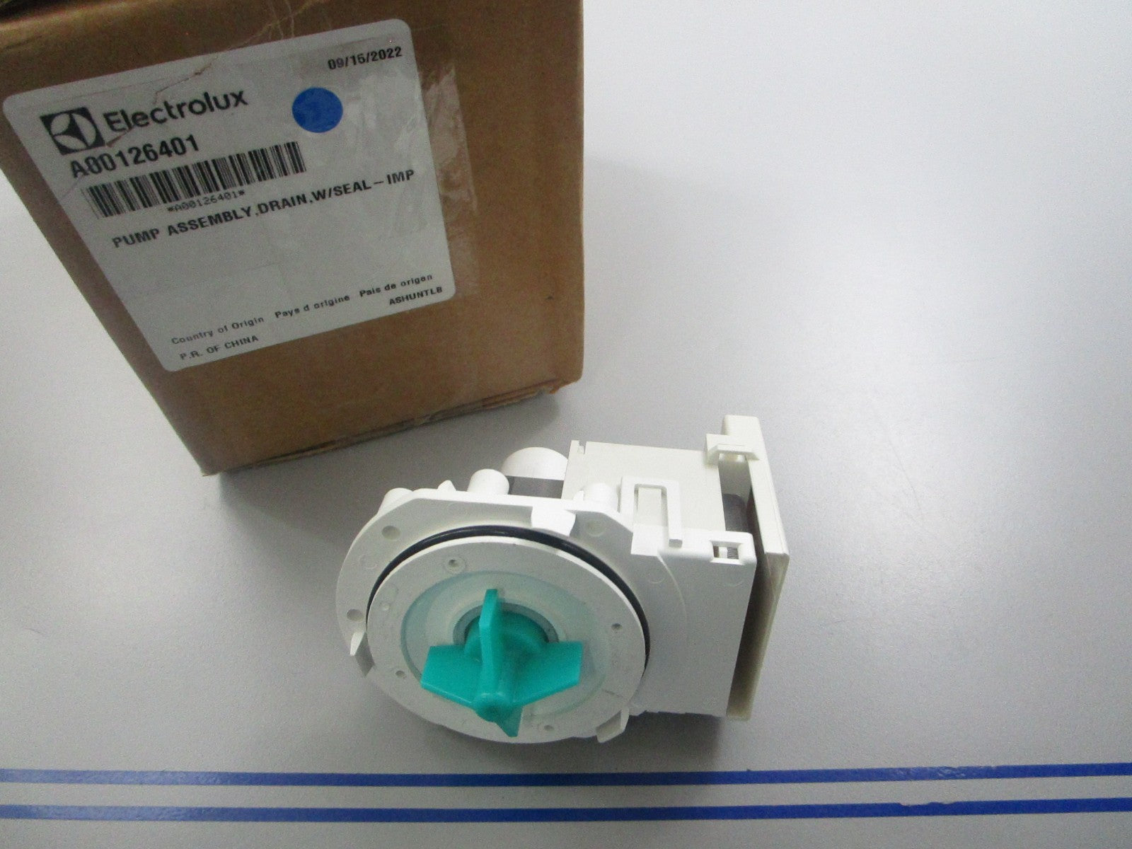 *NEW OEM* 0810 Electrolux Impeller Pump Assembly A80126401