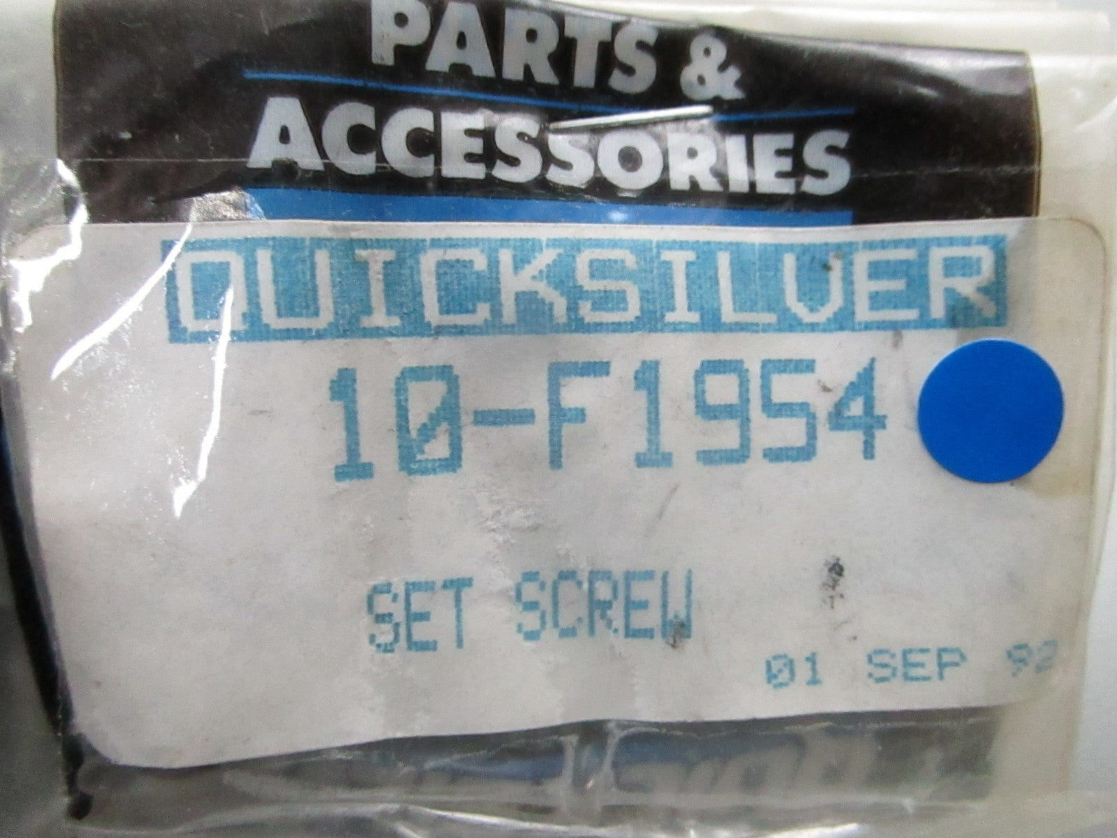 *NEW OEM* 0840 Mercury Quicksilver Set Screw 10-F1954