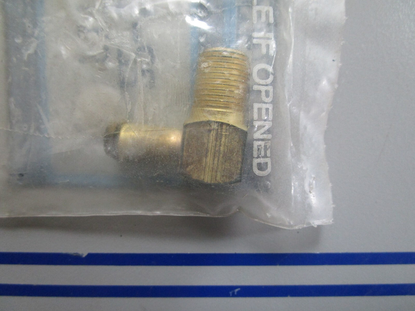 *NEW OEM* 0820 Mercury Quicksilver Fitting 22-196881