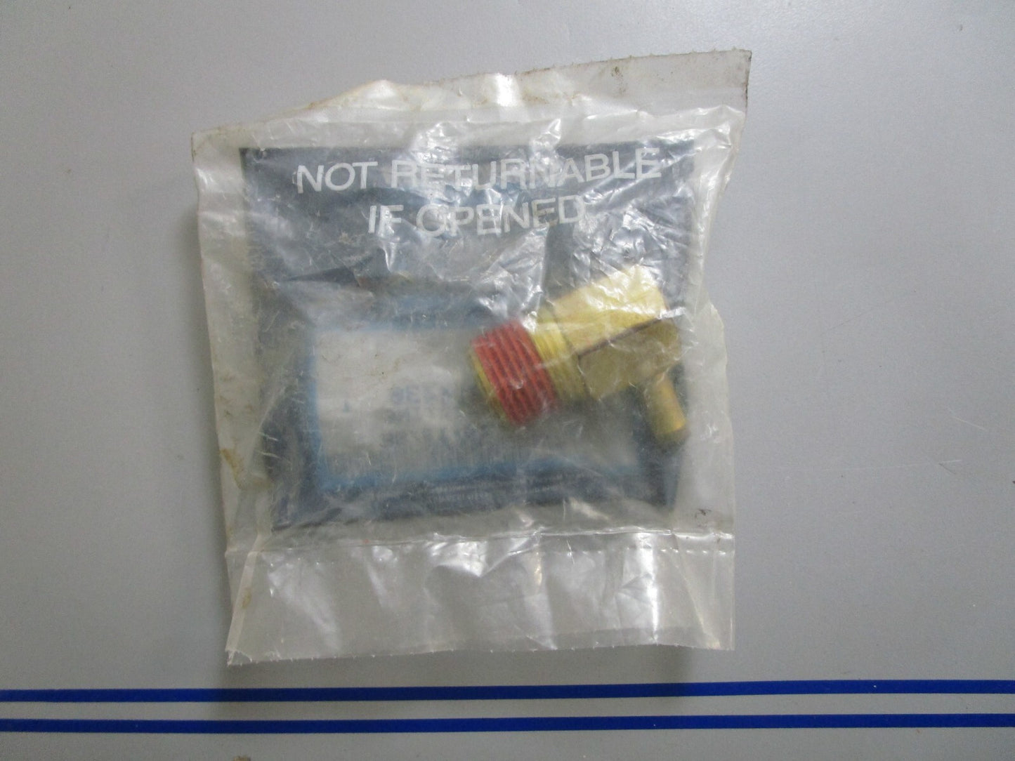 *NEW OEM* 0810 Mercury Quicksilver Fitting 22-8144301