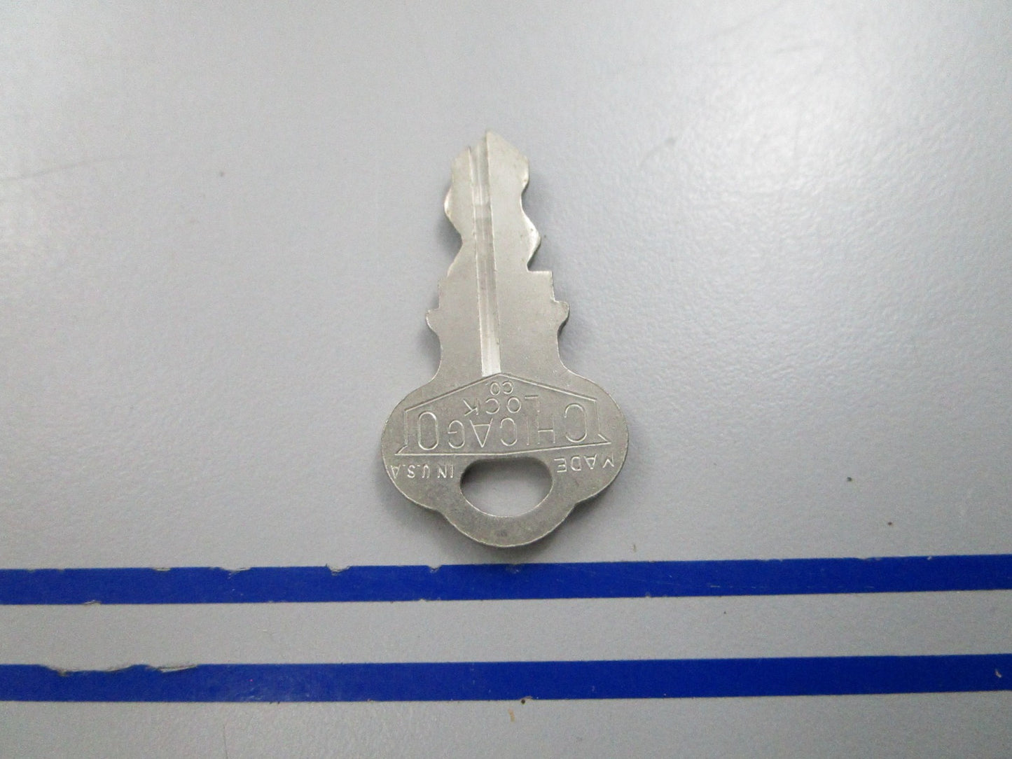 NEW OEM 501583 0501583 OMC Johnson Evinrude KF68 Ignition Key 0810