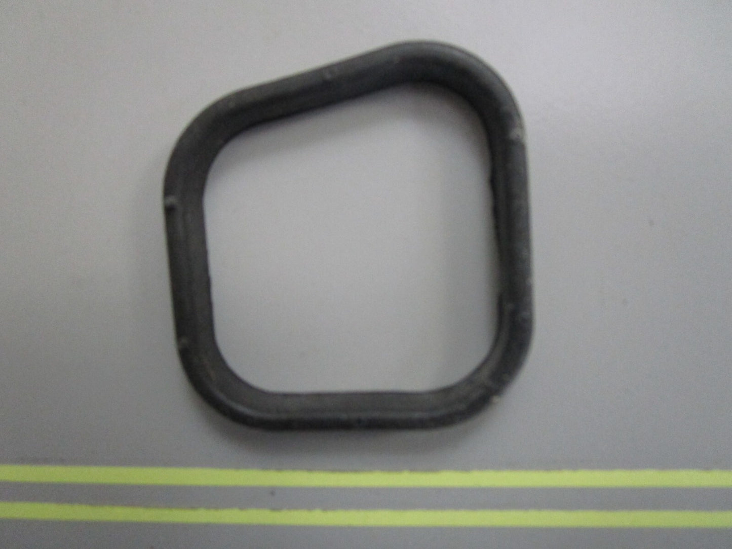 *NEW OEM* 0810 OMC Johnson Evinrude Exhaust Housing Seal 318996 0318996