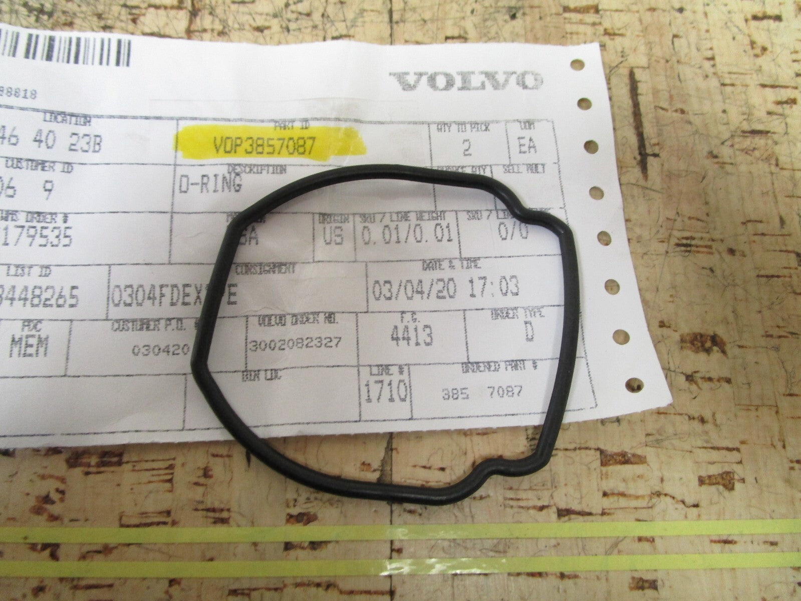 *NEW OEM* 0810 Volvo Penta O-Ring 3857087