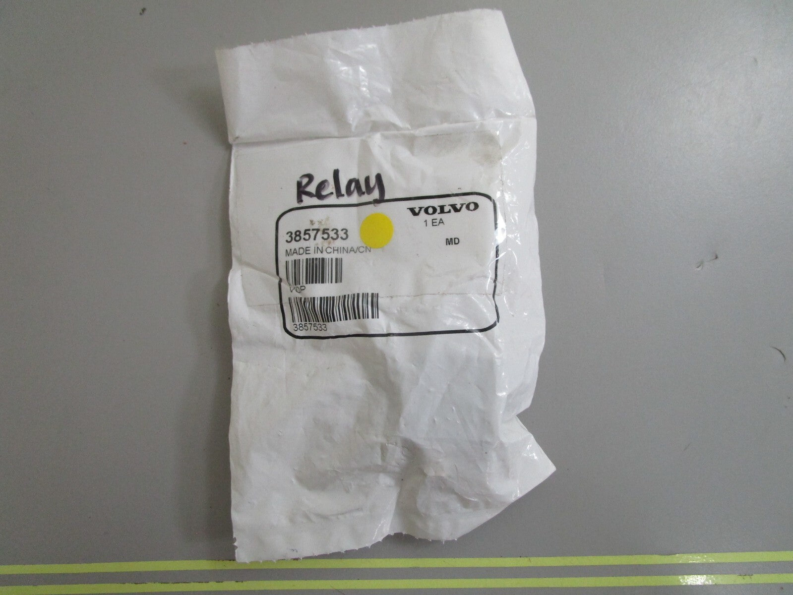 *NEW OEM* 0810 Volvo Penta Relay 3857533