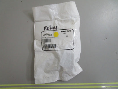 *NEW OEM* 0810 Volvo Penta Relay 3857533