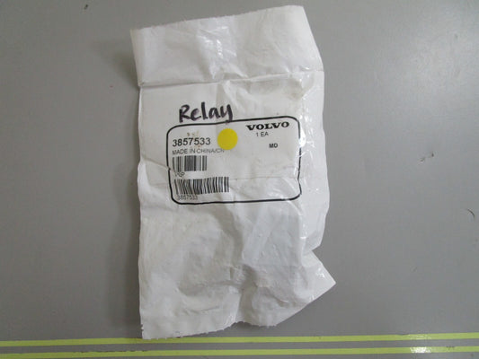 *NEW OEM* 0810 Volvo Penta Relay 3857533