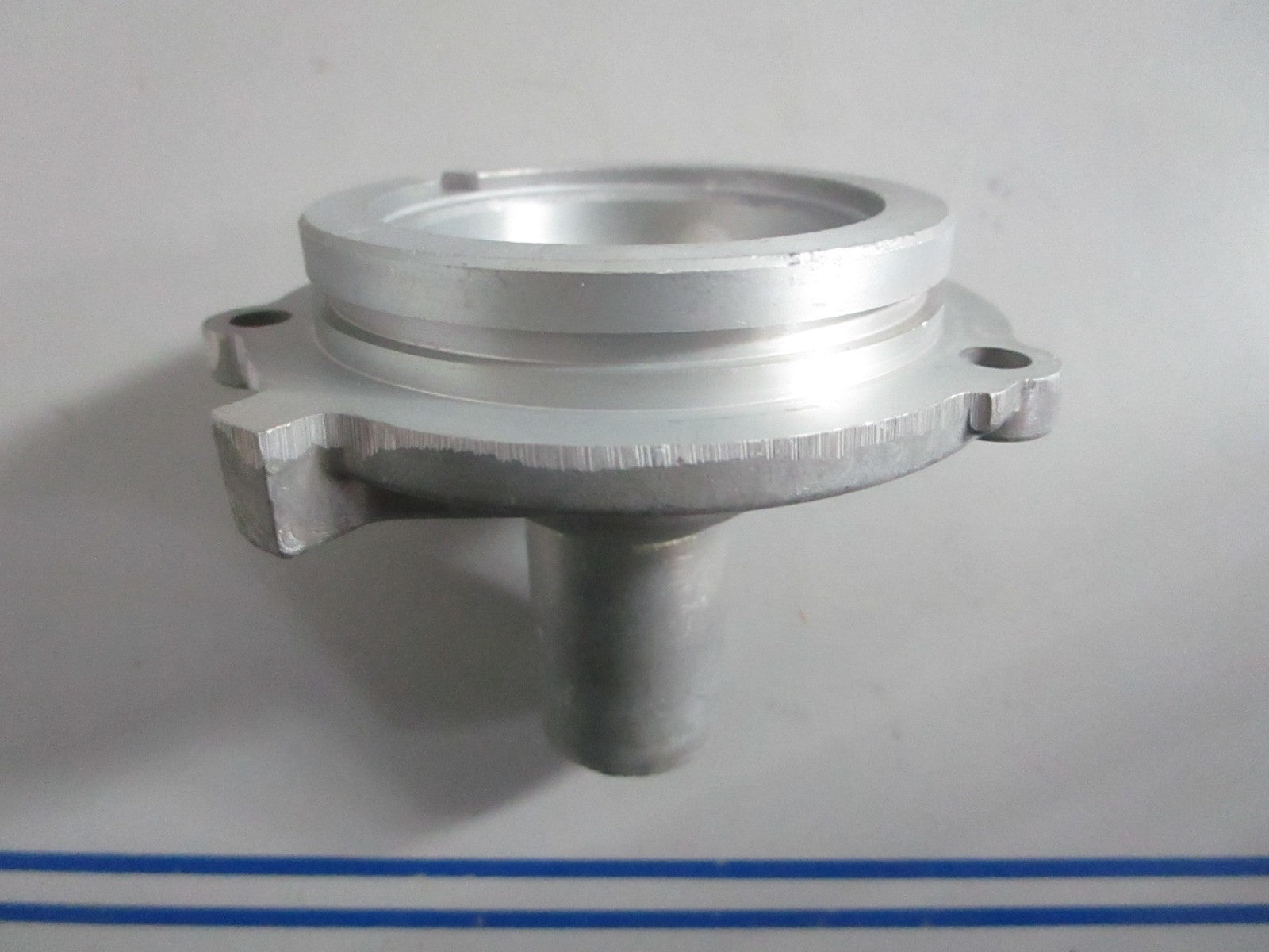 NEW OEM 663-15359-01-94 Yamaha Oil Seal Housing 0820