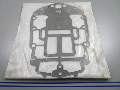 *NEW OEM* 0810 OMC Johnson Evinrude Gasket 335419 0335419