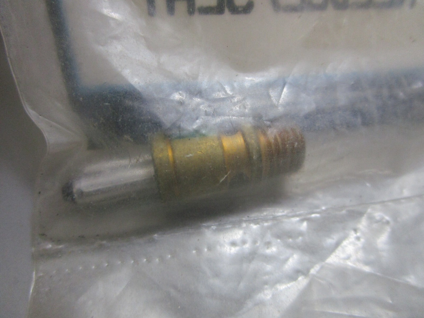 *NEW OEM* 0810 Mercury Quicksilver Needle & Seat Kit 1397-8548